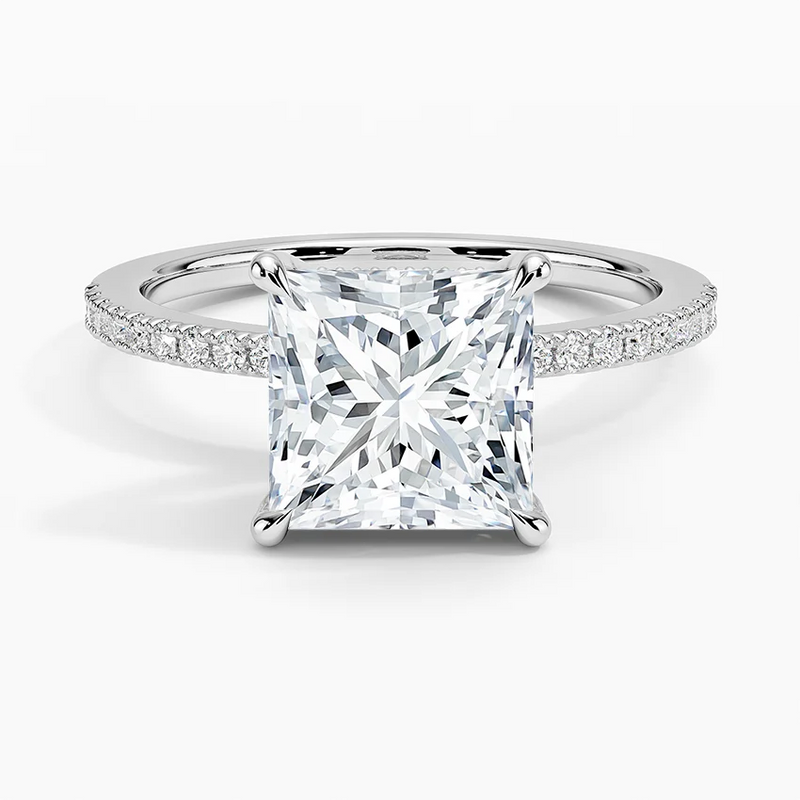 Alice Princess lab-grown diamond ring, top view, 2 carat