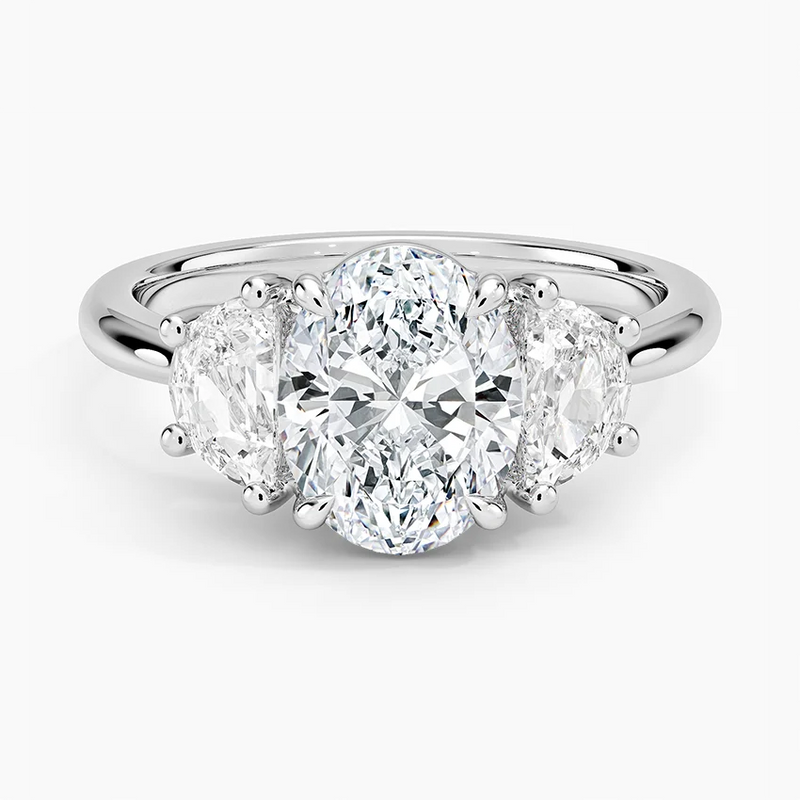 Bonnie Oval lab-grown diamond ring, top view, 2 carat