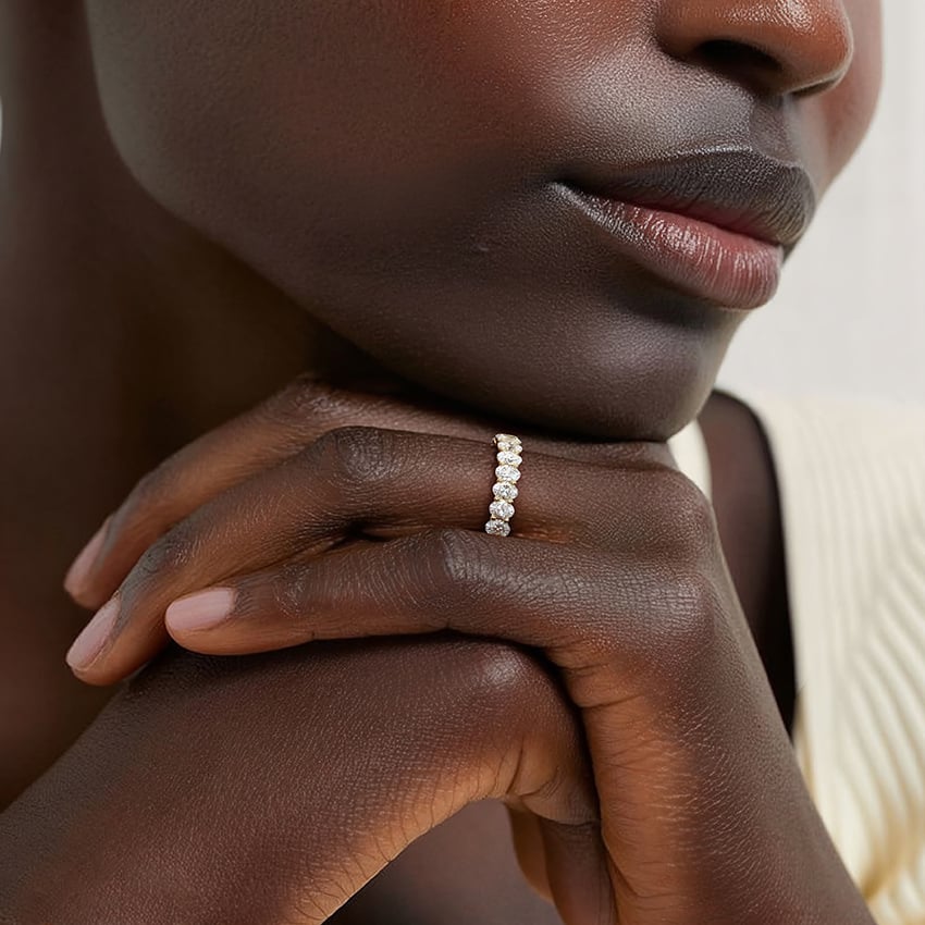 Oval Three-Quarter - Yellow Gold - Lifestyle