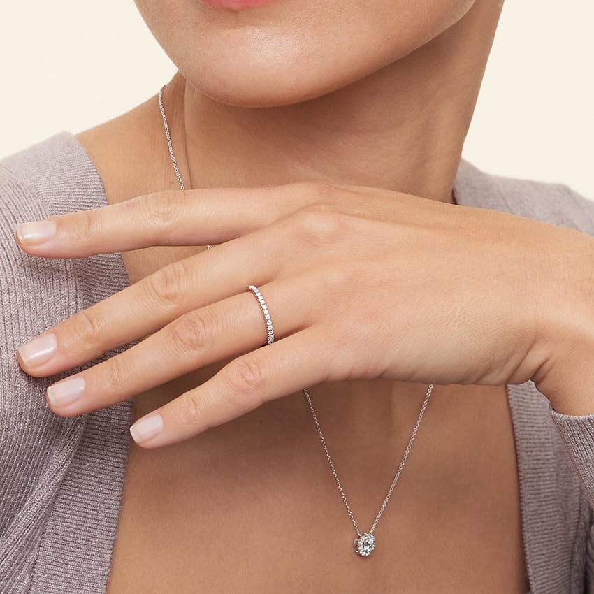 Petite Scallop - White Gold - Lifestyle