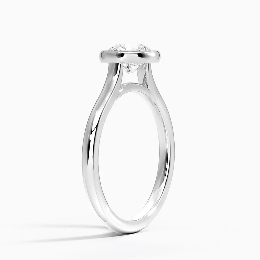 Jeju Diamond Ring - White Gold - Product Image 02