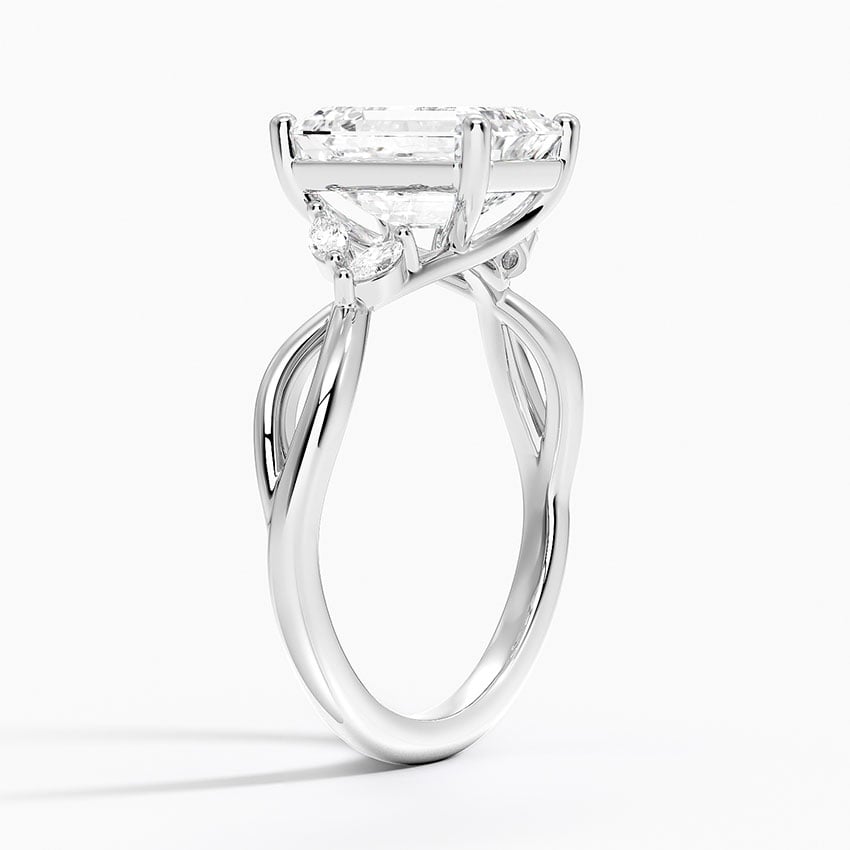 Garda Emerald lab-grown diamond ring, side1, 2 ct