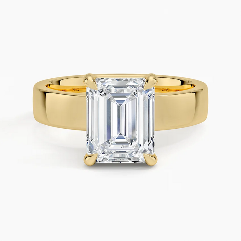 Stargaze Emerald lab-grown diamond ring, top view, 2 carat