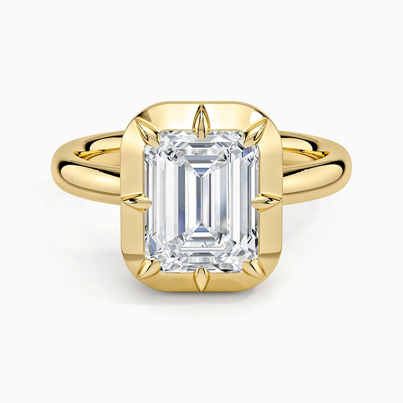 Bowen Emerald lab-grown diamond ring, top view, 2 carat