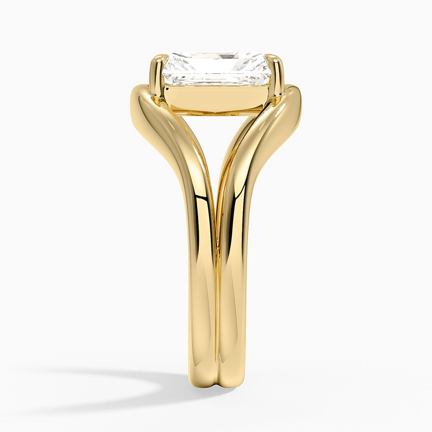 Comet Radiant lab-grown diamond ring, side2, 2 ct