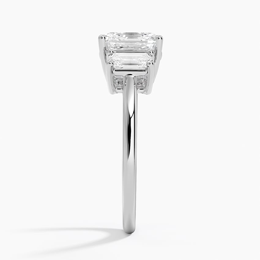Felicity Asscher lab-grown diamond ring, side2, 2 ct