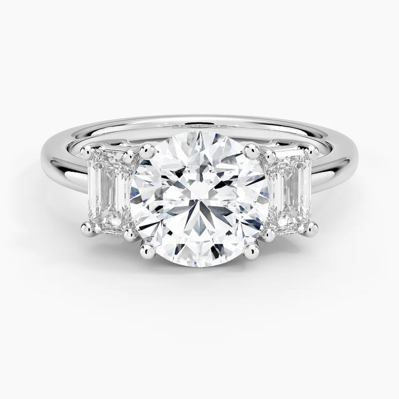 Juliet Round lab-grown diamond ring, top view, 2 carat