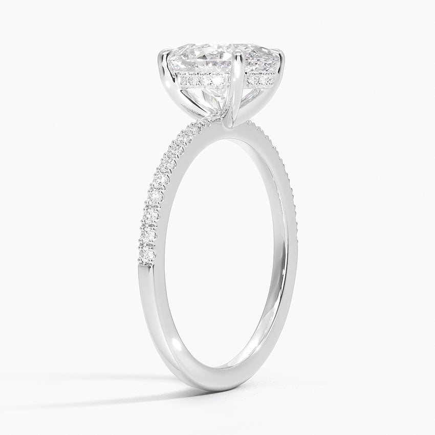 Vivienne Oval lab-grown diamond ring, side1, 2 ct