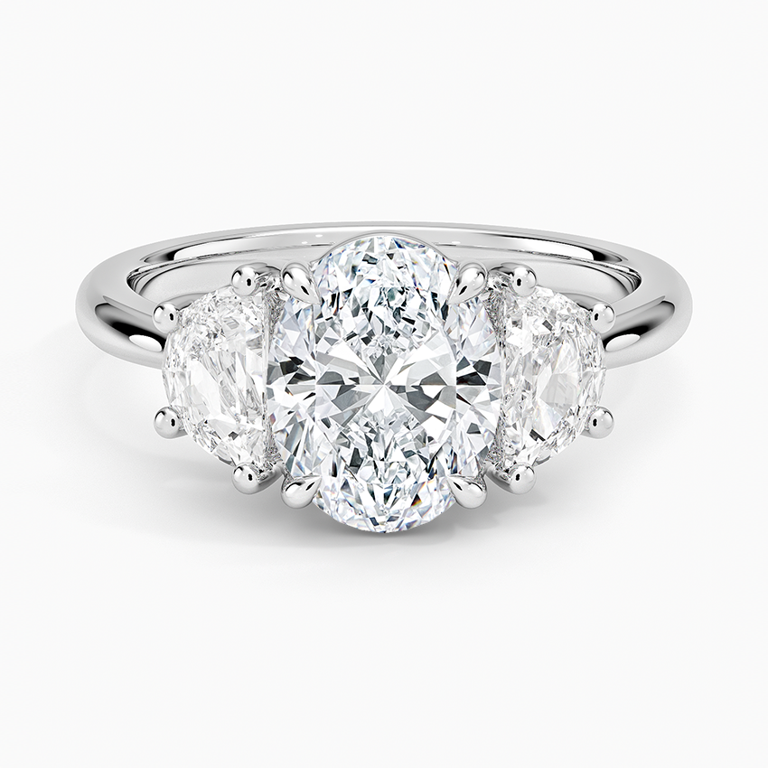 Bonnie Oval lab-grown diamond ring, top, 2 ct