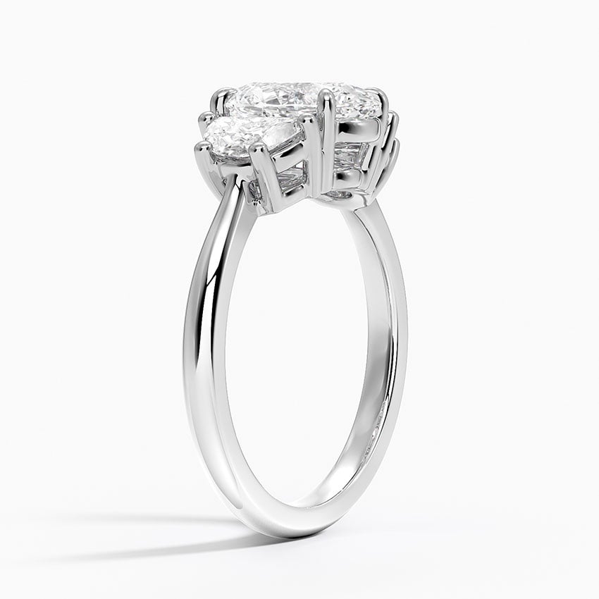 Bonnie Oval lab-grown diamond ring, side1, 2 ct