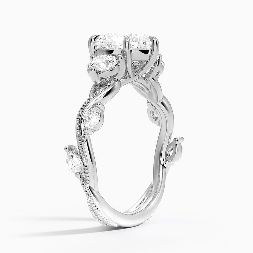 Hyacinth Heart lab-grown diamond ring, side1, 2 ct