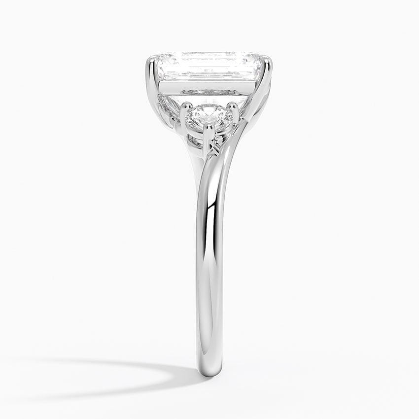Wren Emerald lab-grown diamond ring, side2, 2 ct