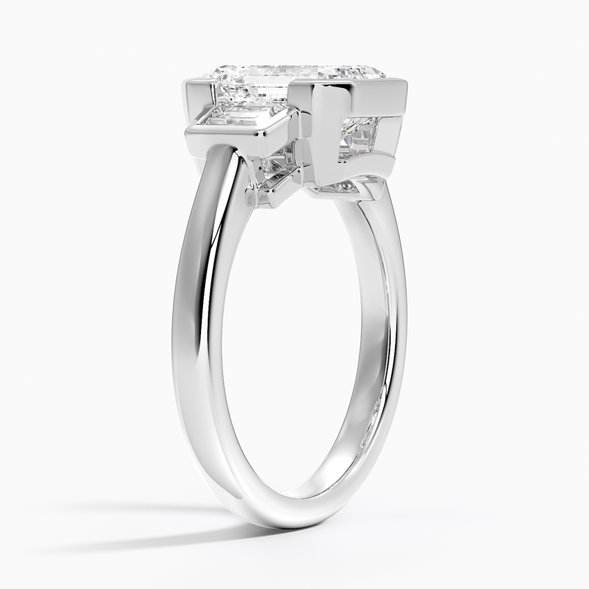 Brielle Emerald lab-grown diamond ring, side1, 2 ct