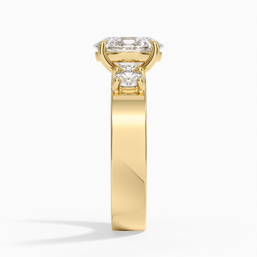 Esme Oval lab-grown diamond ring, side2, 2 ct