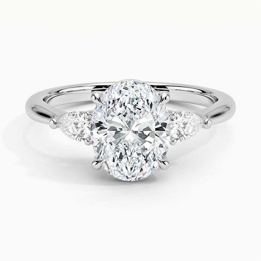 Lydia Oval lab-grown diamond ring, top, 2 ct