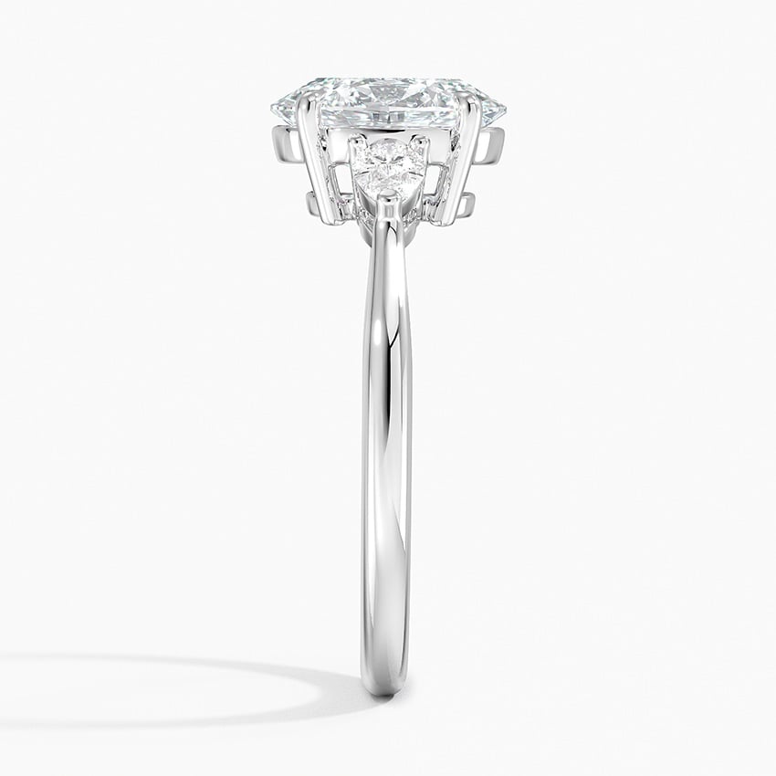 Lydia Oval lab-grown diamond ring, side2, 2 ct
