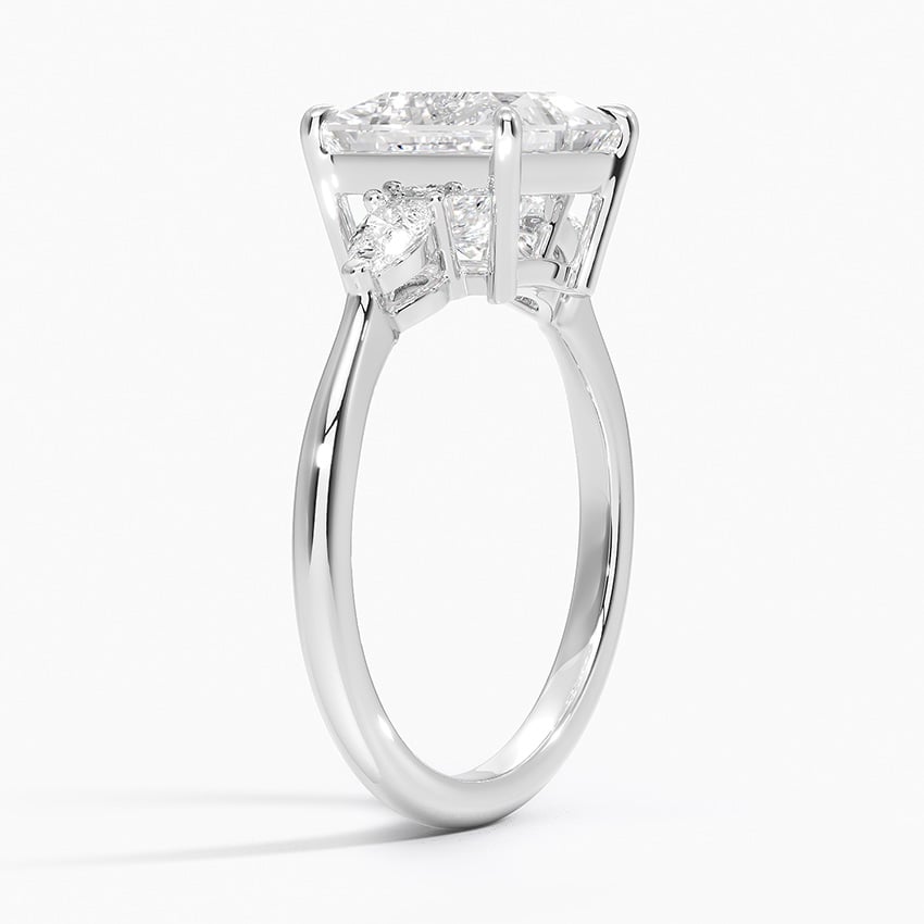 Mabel Princess lab-grown diamond ring, side1, 2 ct