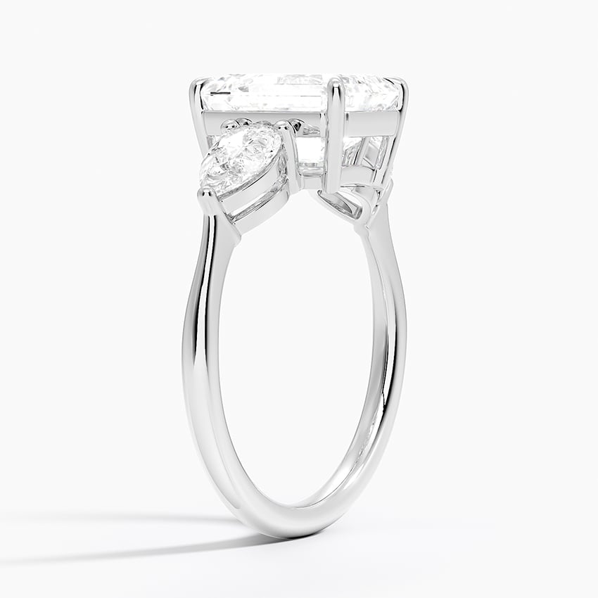 Edith Emerald lab-grown diamond ring, side1, 2 ct
