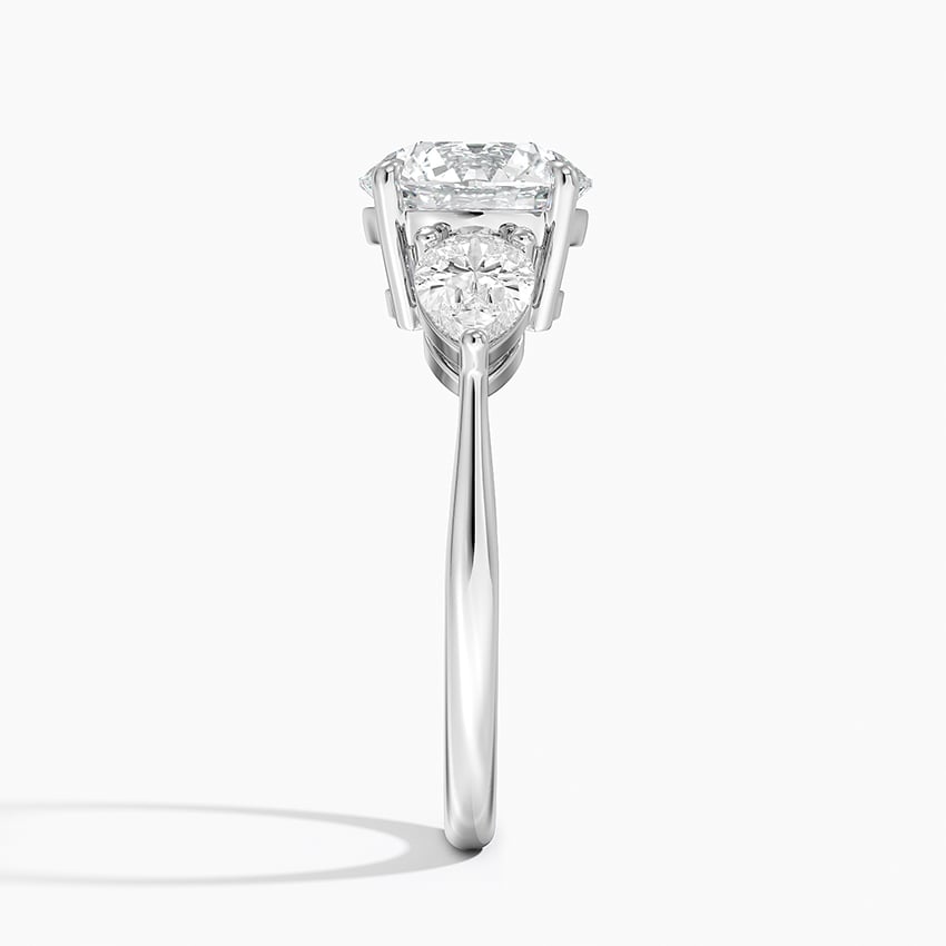 Kenna Round lab-grown diamond ring, side2, 2 ct