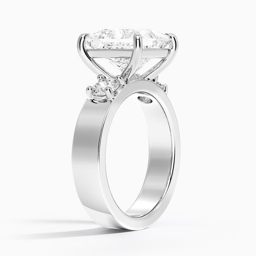 Tulum Diamond Ring - White Gold - 3.5 ct - Side 1