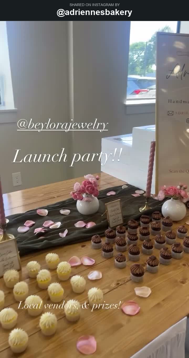 Adrienne’s Bakery display of cakes and small desserts