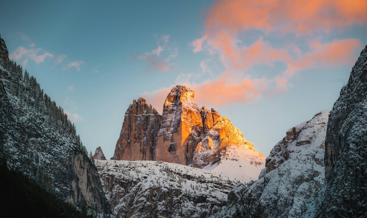Cortina, The Evening Color