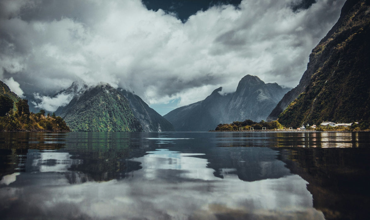 Milford, The Peak