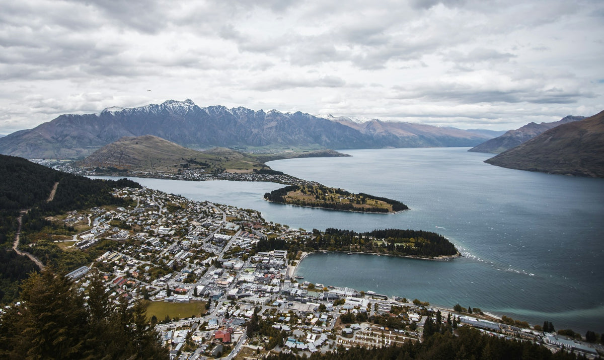 Queenstown, The Depth Below