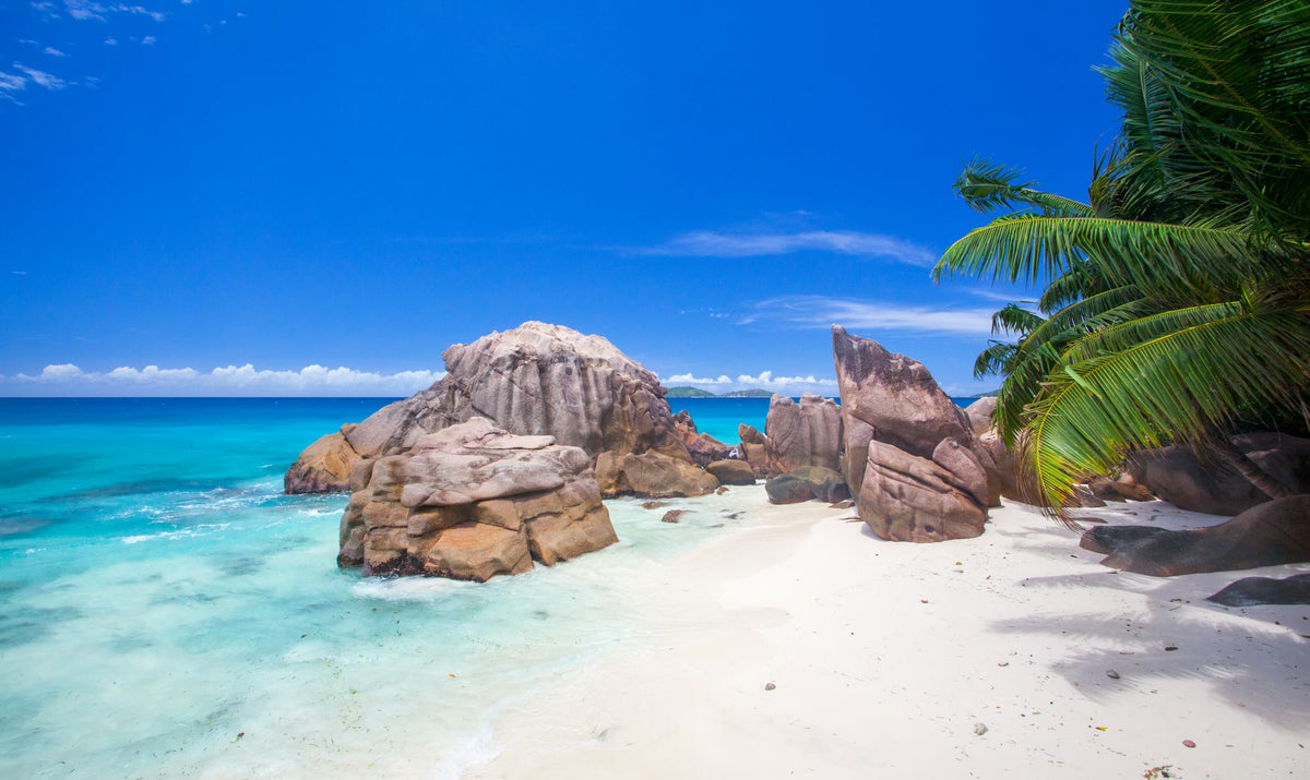 Seychelles, The Closed Cove