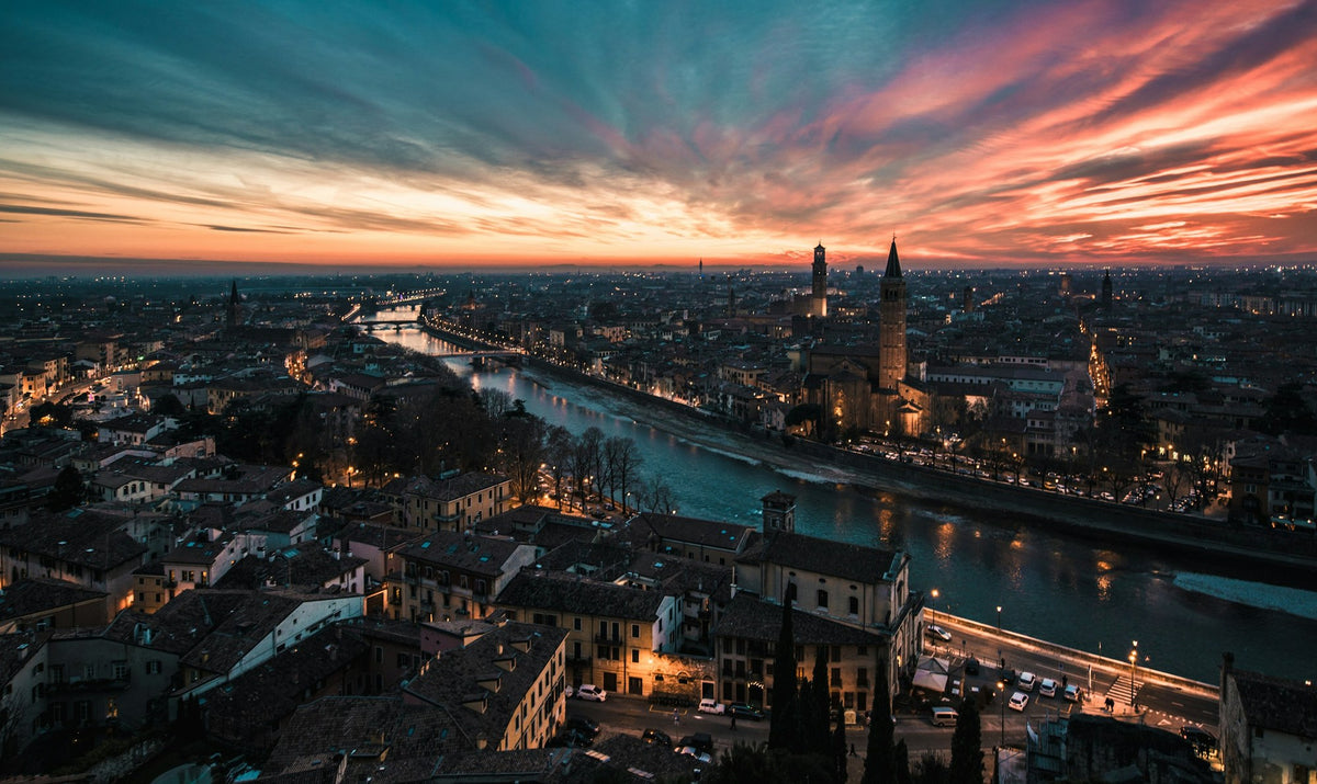 Verona, The Double Bend