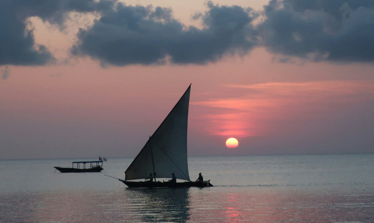 Zanzibar, The Dhow Sails