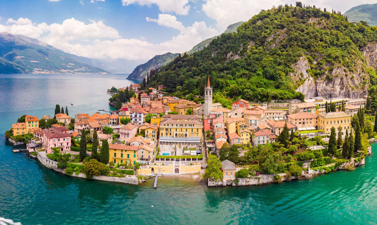 Como, The Sideways Light