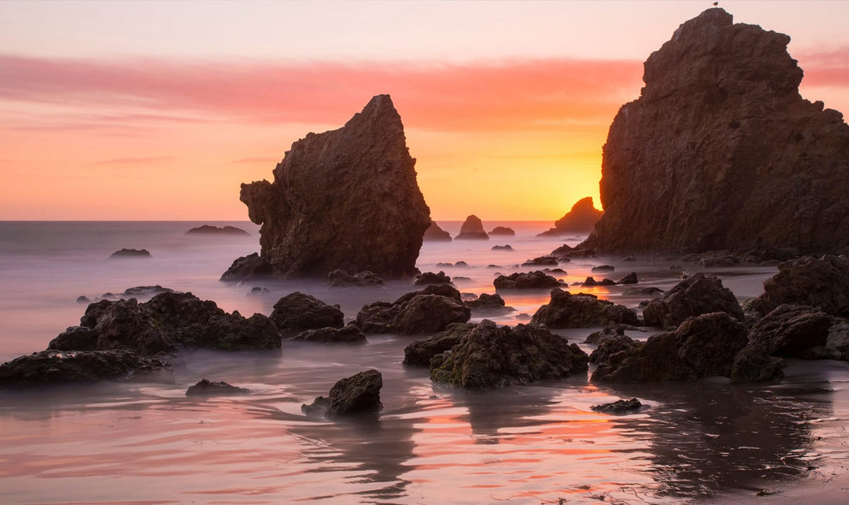 Malibu, Where The Surf Sounds Loudly